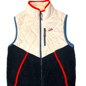 Nike Heritage Vest